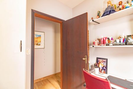 Casa à venda com 130m², 3 quartos e 2 vagas