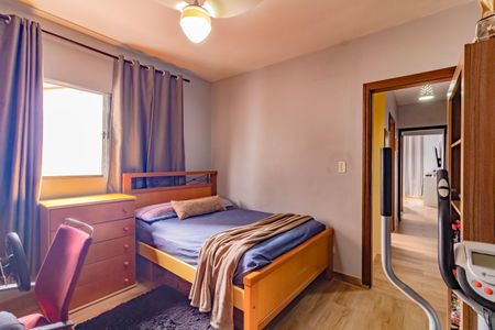 Casa à venda com 130m², 3 quartos e 2 vagas