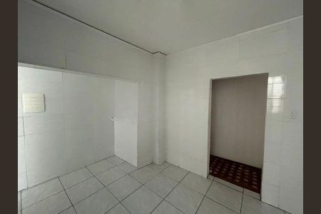 Cozinha  de apartamento para alugar com 2 quartos, 110m² em São João, Porto Alegre