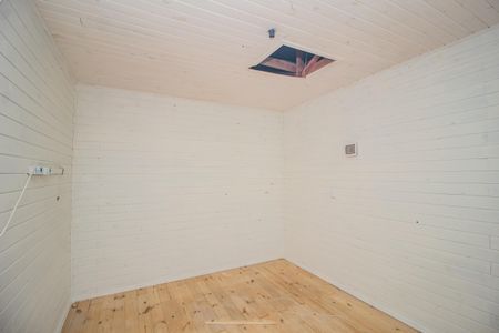 Quarto de casa para alugar com 1 quarto, 50m² em Coronel Aparicio Borges, Porto Alegre