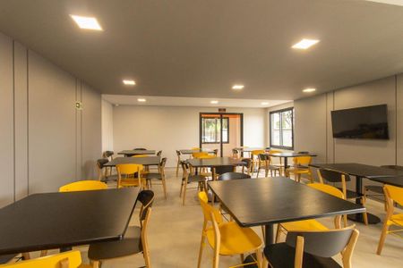 Apartamento para alugar com 48m², 2 quartos e 1 vagaÁrea comum - Salão de festas