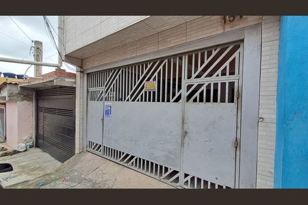 Casa à venda com 50m², 1 quarto e sem vaga Casa à venda com 50m², 1 quarto e sem vagaFachada