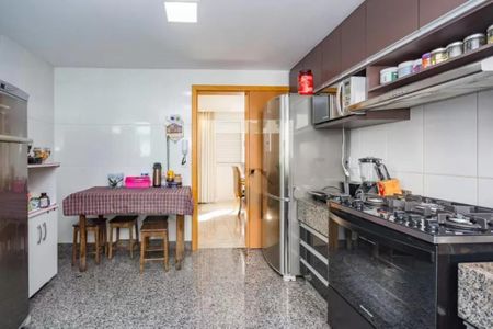 Apartamento à venda com 115m², 4 quartos e 2 vagasFoto 06