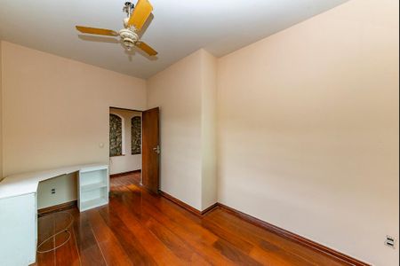 Casa para alugar com 309m², 4 quartos e 3 vagas Casa para alugar com 309m², 4 quartos e 3 vagasQuarto 4