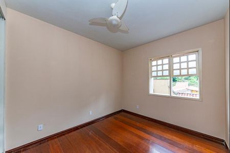 Casa para alugar com 309m², 4 quartos e 3 vagas Casa para alugar com 309m², 4 quartos e 3 vagasQuarto 3