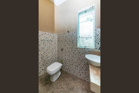 Casa para alugar com 309m², 4 quartos e 3 vagas Casa para alugar com 309m², 4 quartos e 3 vagasLavabo