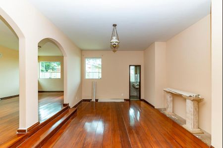 Sala 2 de casa para alugar com 4 quartos, 309m² em Santa Lúcia, Belo Horizonte