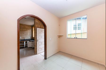Casa para alugar com 309m², 4 quartos e 3 vagas Casa para alugar com 309m², 4 quartos e 3 vagasSala 3