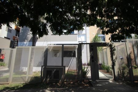 Apartamento à venda com 67m², 2 quartos e 1 vagaFachada