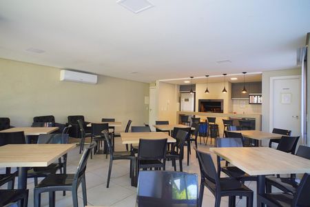 Apartamento à venda com 63m², 2 quartos e 1 vaga Apartamento à venda com 63m², 2 quartos e 1 vagaÁrea comum - Salão de festas