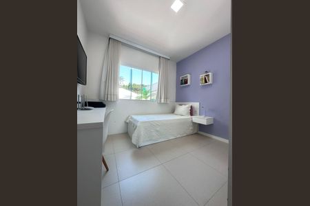 Casa à venda com 4 quartos, 190m² em Itaipu, Niterói