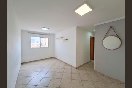 Sala de apartamento para alugar com 2 quartos, 50m² em Santa Teresinha, São Paulo