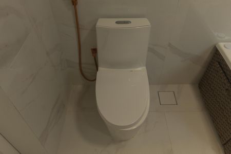 Casa à venda com 266m², 4 quartos e 2 vagas Casa à venda com 266m², 4 quartos e 2 vagasBanheiro da Suite 1