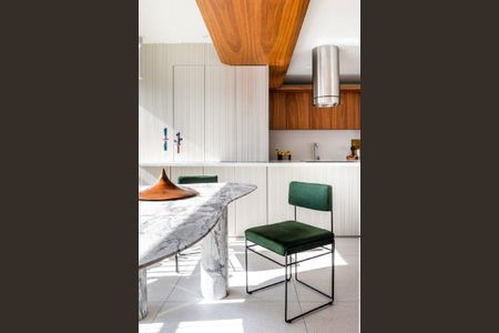 Apartamento à venda com 1 quarto, 69m² em Indianópolis, São Paulo