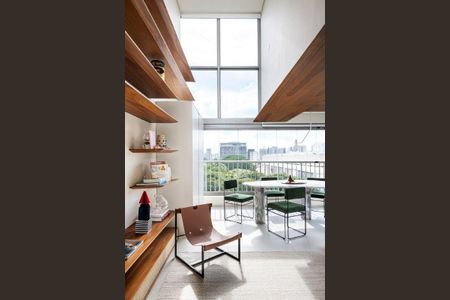 Apartamento à venda com 1 quarto, 69m² em Indianópolis, São Paulo