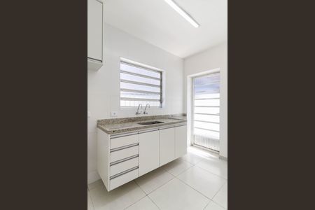 Casa para alugar com 65m², 2 quartos e 1 vagaCozinha