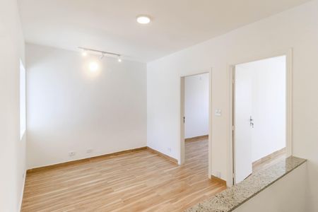 Sala de casa para alugar com 2 quartos, 65m² em Chácara Santo Antônio (zona Sul), São Paulo