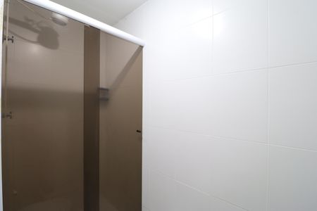 Apartamento para alugar com 34m², 2 quartos e sem vagaBanheiro