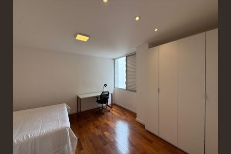 Apartamento à venda com 3 quartos, 137m² em Jardim Paulista, São Paulo