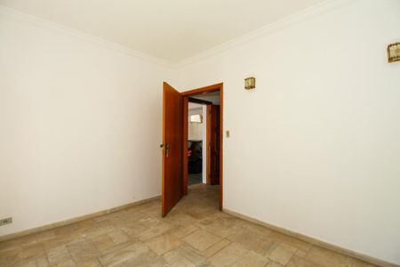 Casa à venda com 217m², 3 quartos e 3 vagasEscritório