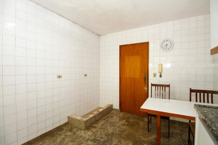 Casa à venda com 217m², 3 quartos e 3 vagasCozinha