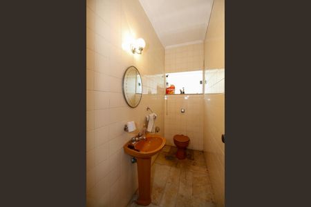 Casa à venda com 217m², 3 quartos e 3 vagasLavabo
