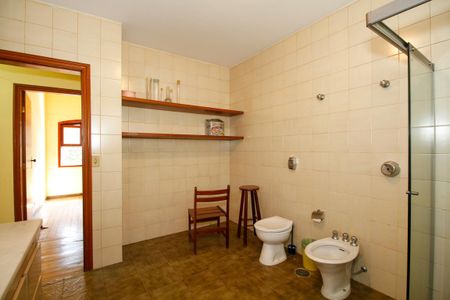 Casa à venda com 217m², 3 quartos e 3 vagasBanheiro Social