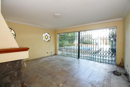 Casa à venda com 217m², 3 quartos e 3 vagasSala de Estar