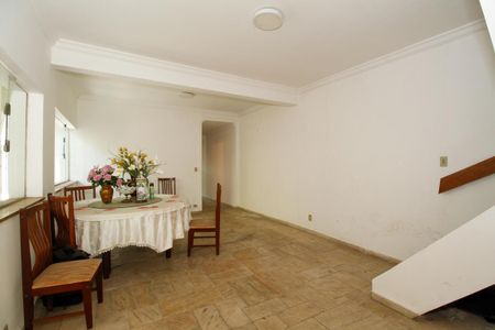 Casa à venda com 217m², 3 quartos e 3 vagasSala de Jantar