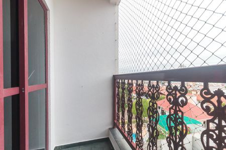 Sacada da Sala de apartamento para alugar com 3 quartos, 79m² em Alto Ipiranga, Mogi das Cruzes