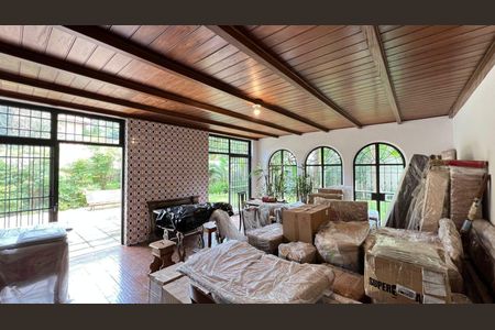 Casa à venda com 5 quartos, 620m² em Jardim Paulista, São Paulo