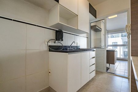 Apartamento para alugar com 61m², 2 quartos e 1 vaga Apartamento para alugar com 61m², 2 quartos e 1 vagaSala/Cozinha