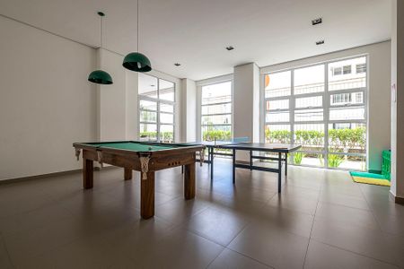 Apartamento para alugar com 61m², 2 quartos e 1 vaga Apartamento para alugar com 61m², 2 quartos e 1 vagaSalão de Jogos