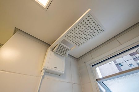 Apartamento para alugar com 61m², 2 quartos e 1 vaga Apartamento para alugar com 61m², 2 quartos e 1 vagaBanheiro