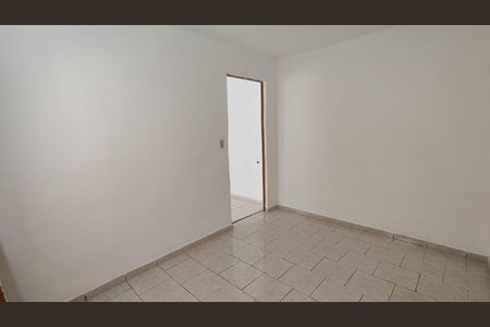 Casa para alugar com 50m², 1 quarto e 1 vagaQuarto