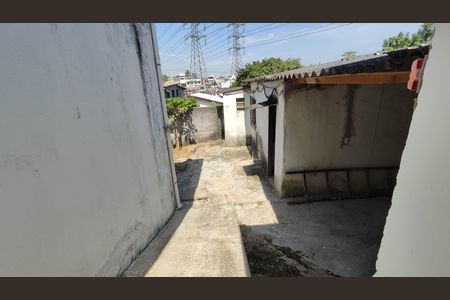 Casa para alugar com 50m², 1 quarto e 1 vagaQuintal