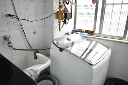 Apartamento à venda com 83m², 3 quartos e 1 vagaÁrea de Serviço