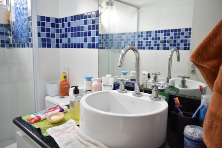 Apartamento à venda com 83m², 3 quartos e 1 vagaBanheiro 2
