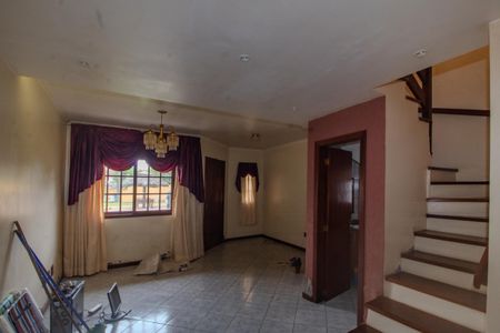 Sala de casa de condomínio para alugar com 2 quartos, 74m² em Aberta dos Morros, Porto Alegre