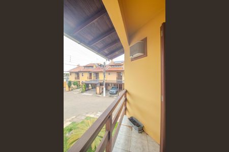 Casa de condomínio para alugar com 74m², 2 quartos e 1 vagaVaranda