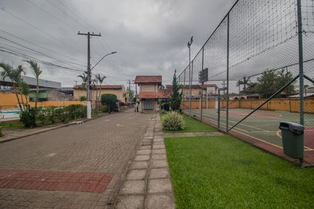 Casa de condomínio para alugar com 74m², 2 quartos e 1 vagaQuadra
