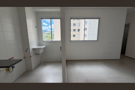Apartamento para alugar com 47m², 2 quartos e sem vaga