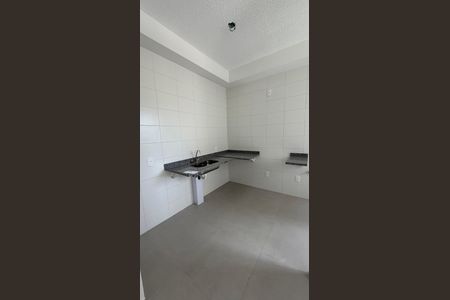 Apartamento para alugar com 47m², 2 quartos e sem vaga