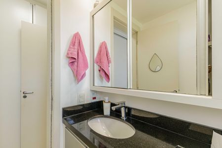 Apartamento à venda com 62m², 2 quartos e 1 vagaBanheiro da Suíte 1