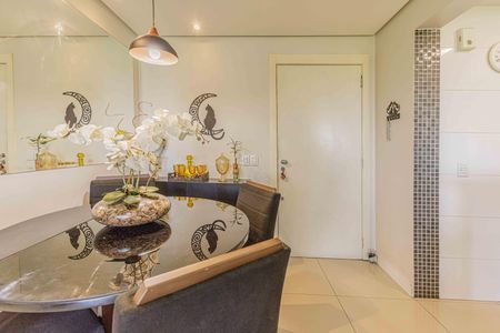 Apartamento à venda com 62m², 2 quartos e 1 vagaSala