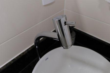 Apartamento à venda com 50m², 2 quartos e 1 vaga Apartamento à venda com 50m², 2 quartos e 1 vagaBanheiro social