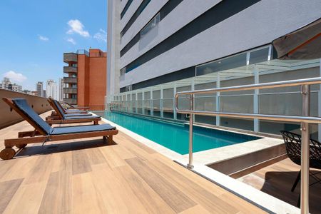 Apartamento à venda com 50m², 2 quartos e 1 vaga Apartamento à venda com 50m², 2 quartos e 1 vagaÁrea comum - Piscina