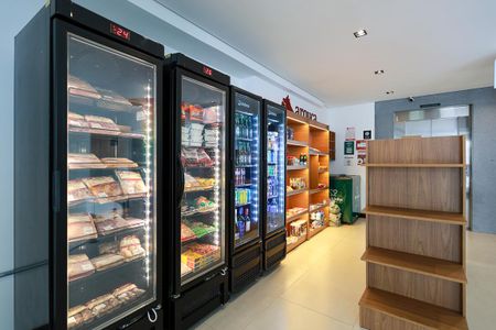 Apartamento à venda com 50m², 2 quartos e 1 vaga Apartamento à venda com 50m², 2 quartos e 1 vagaÁrea comum - Mini-mercado