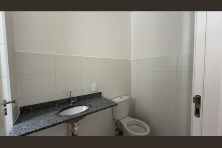 Apartamento para alugar com 47m², 2 quartos e 1 vaga Apartamento para alugar com 47m², 2 quartos e 1 vagaBanheiro