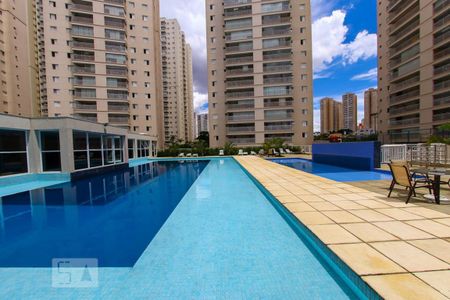 Apartamento para alugar com 87m², 2 quartos e 2 vagasÁrea comum - Piscina